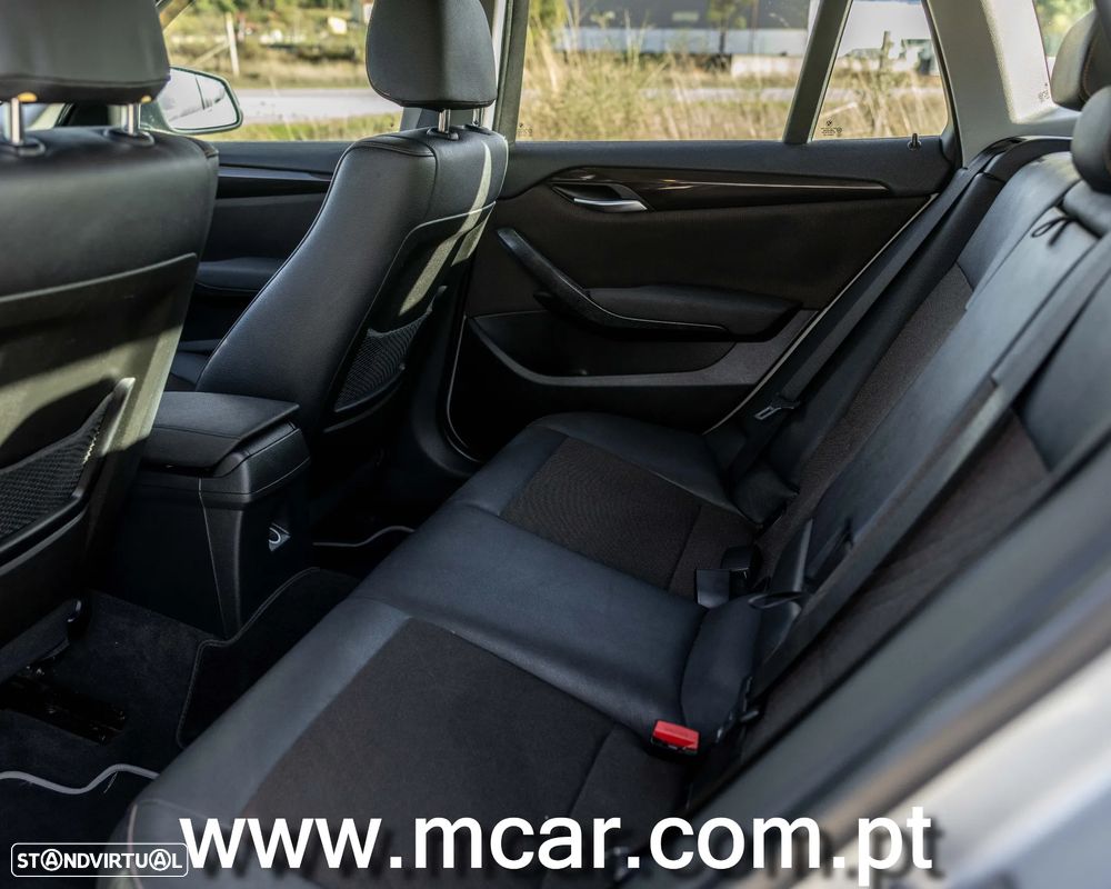 BMW X1 20 d sDrive xLine - 12