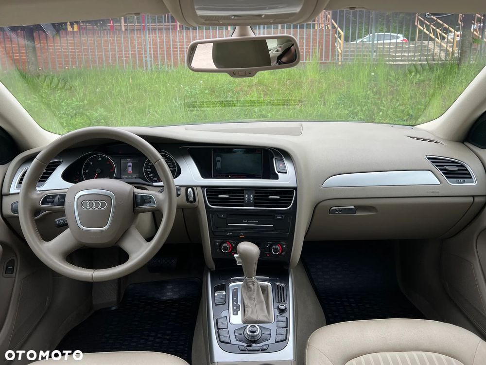 Audi A4 Avant - 17