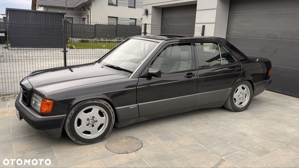 Mercedes-Benz Inny - 1