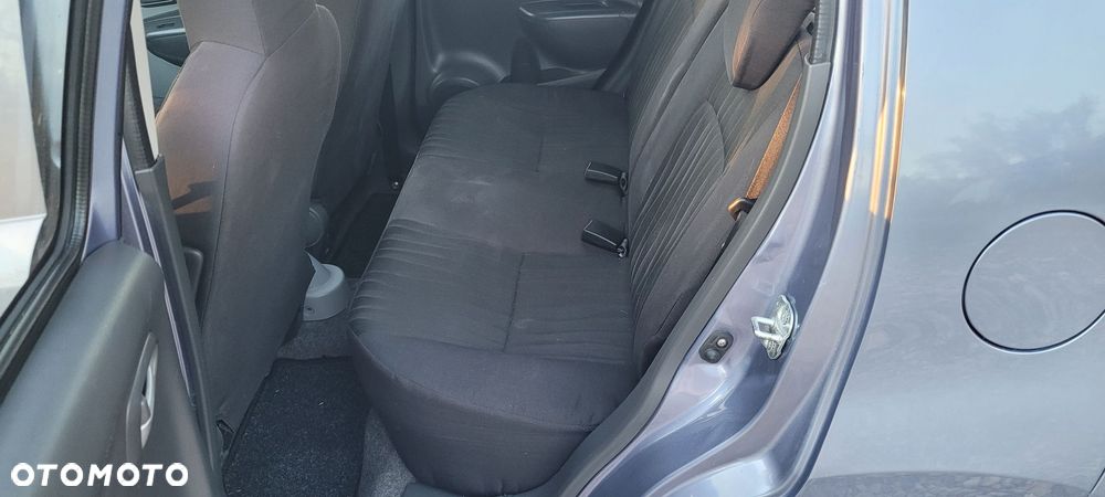 Nissan Pixo 1.0 Visia - 13