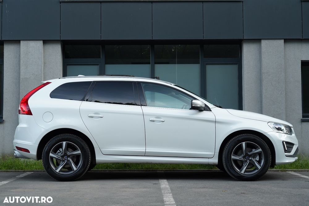 Volvo XC 60 D5 AWD Geartronic Summum - 15