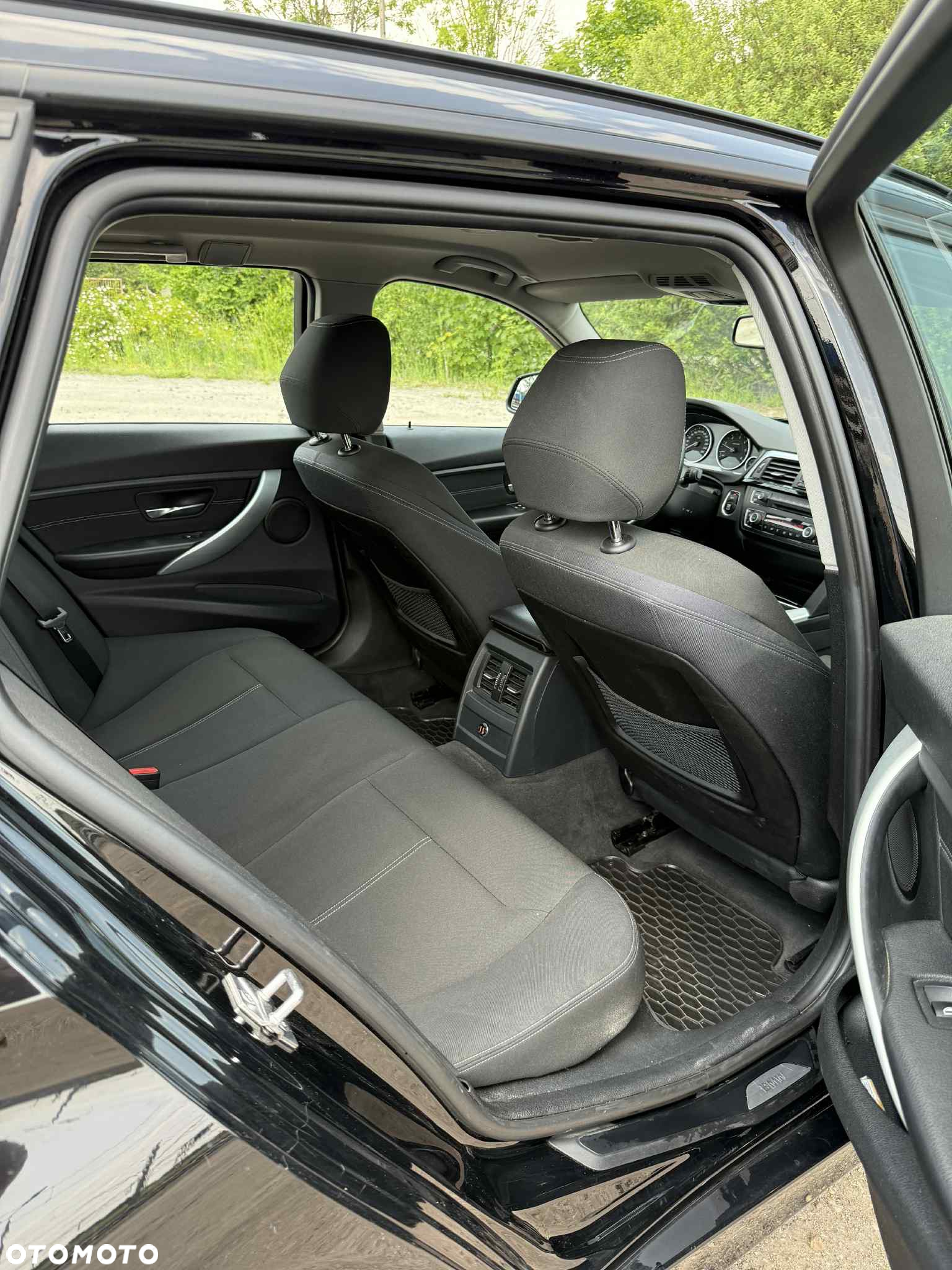 BMW Seria 3 - 16