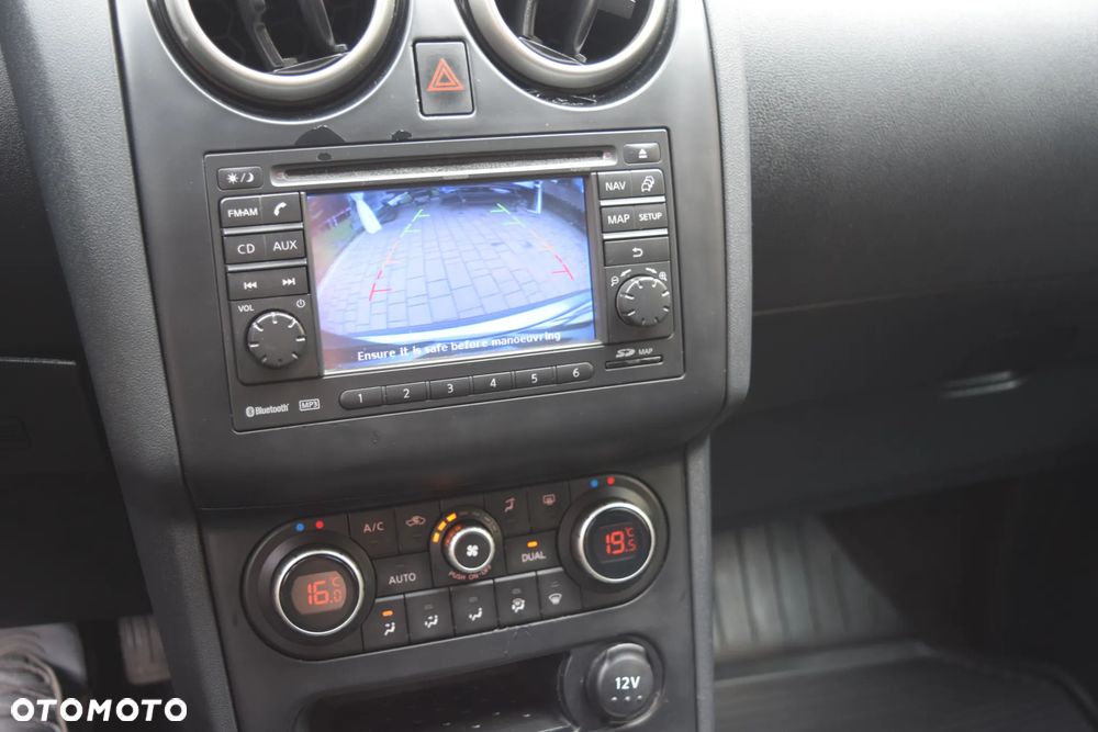 Nissan Qashqai 1.6 I-Way - 15