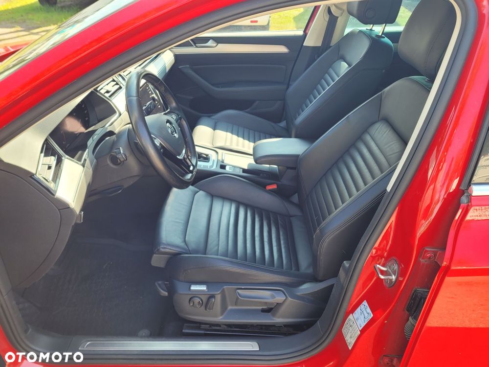 Volkswagen Passat 2.0 TDI BMT Highline DSG - 22