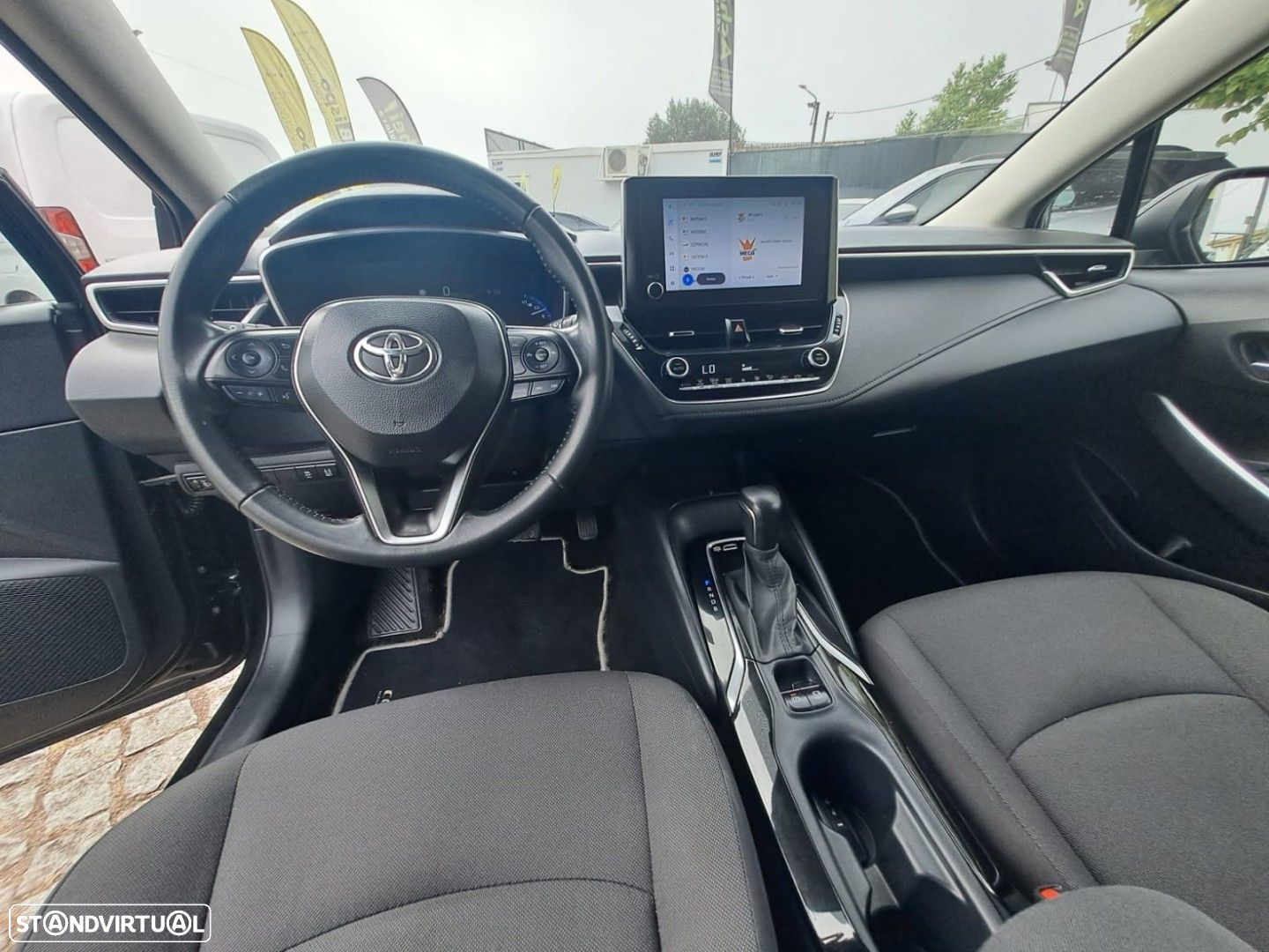 Toyota Corolla SD 1.8 Hybrid Comfort - 12