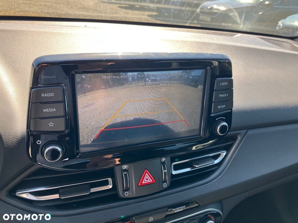 Hyundai i30 1.5 DPI Comfort - 8