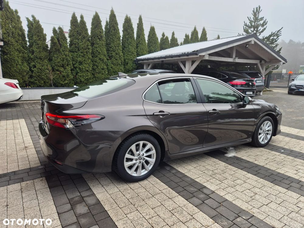 Toyota Camry 2.5 Hybrid Comfort CVT - 11