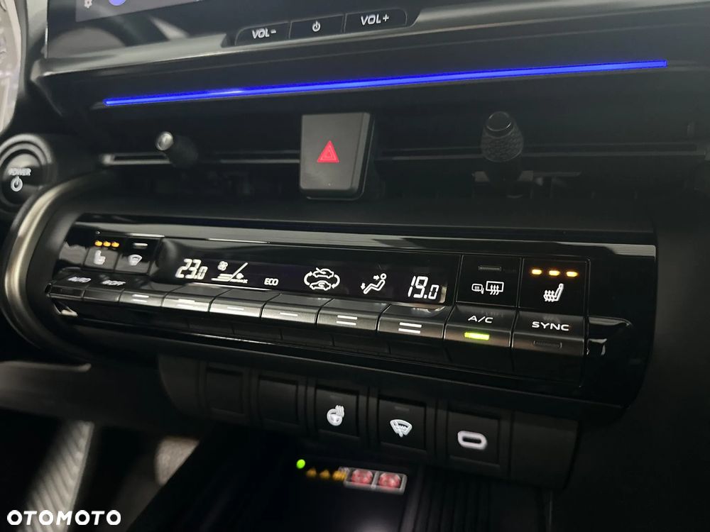 Toyota C-HR 2.0 Hybrid Dynamic Force Executive - 20