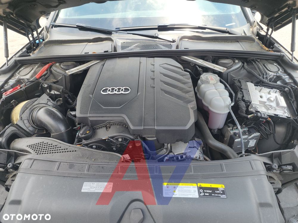 Audi A4 Limousine - 13