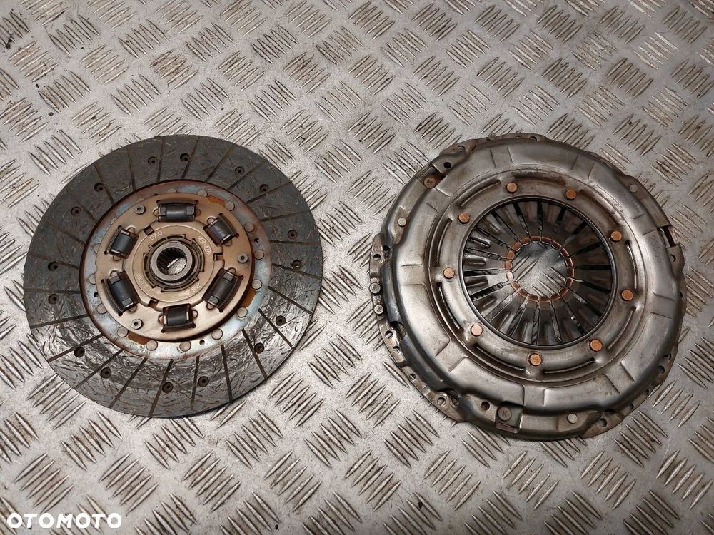 SPRZĘGŁO TARCZA + DOCISK  KIA PROCEED I 1.6 CRDI 23580 23560 - 1