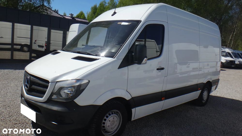 Mercedes-Benz Sprinter - 1