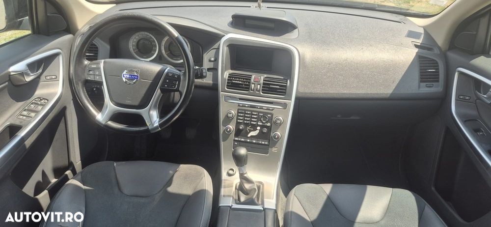 Volvo XC 60 - 6
