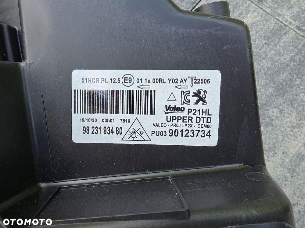 PEUGEOT 208 2008 II 2 Lampa prawa Kompletna Full Led Technology 9823193480 - 11