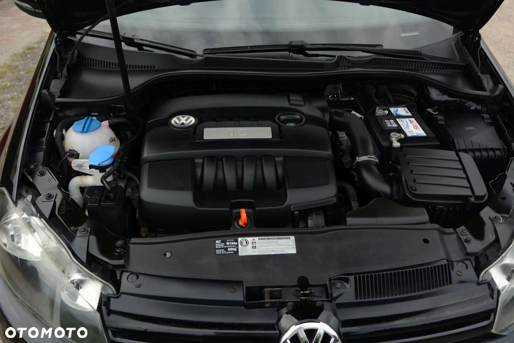 Volkswagen Golf 1.6 Team - 15