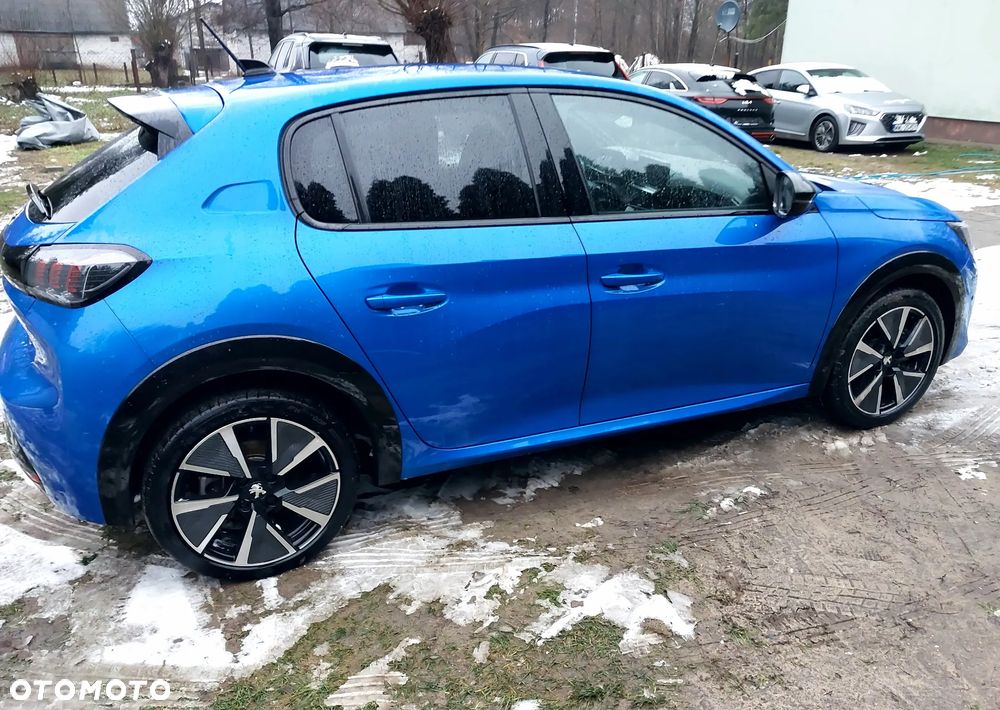 Peugeot 208 Elektromotor 136 GT - 6