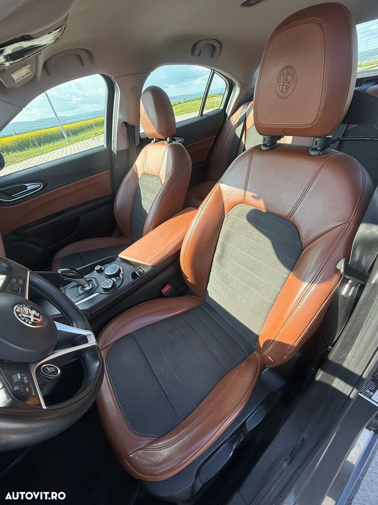 Alfa Romeo Giulia 2.2 AT8 Advanced Efficiency - 9