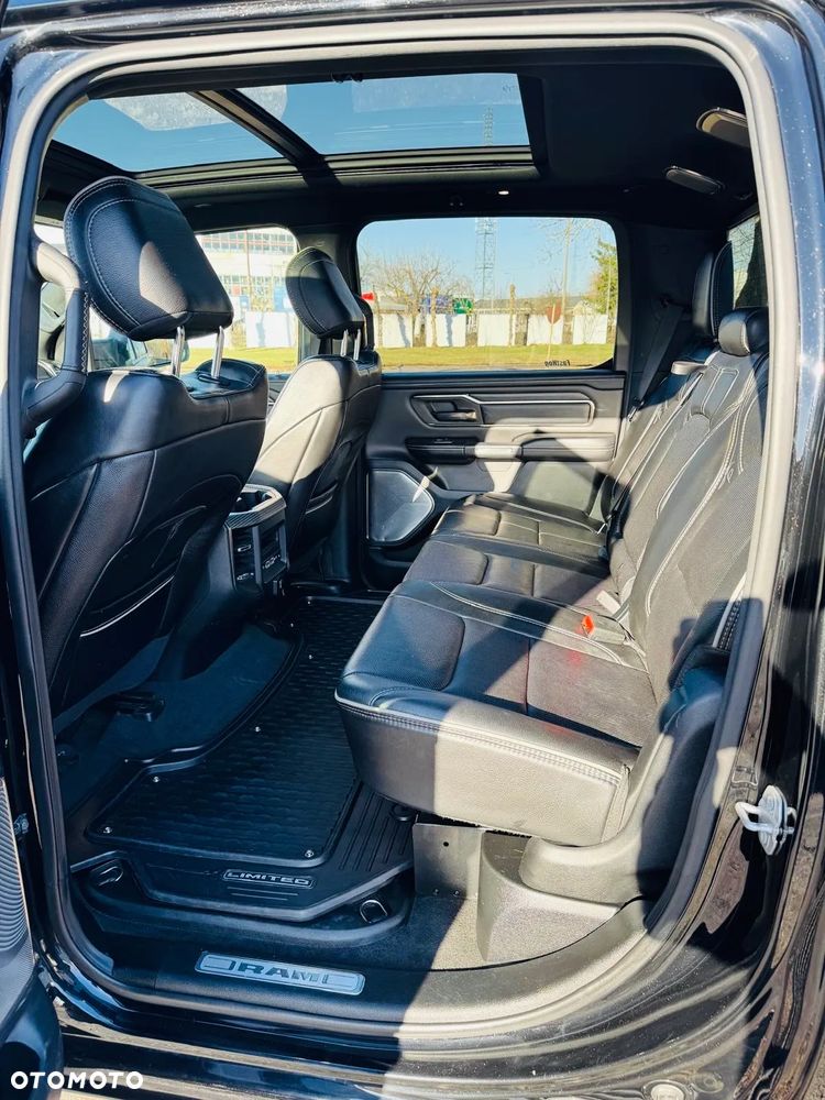 RAM 1500 5.7 Crew Cab Limited - 9