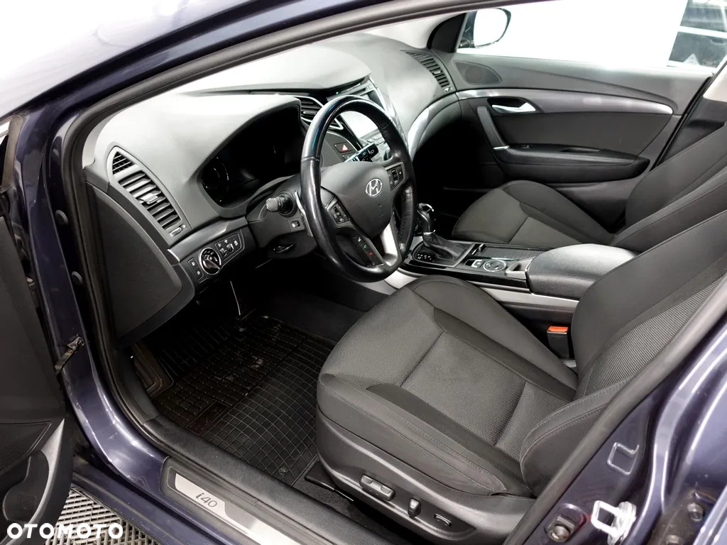 Hyundai i40 1.7 CRDi Premium DCT - 14