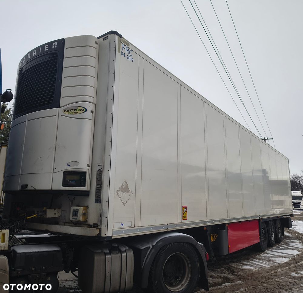 Schmitz Cargobull sko24