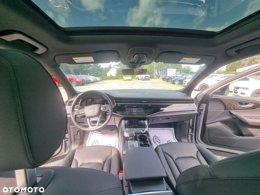 Audi Q7 55 TFSI quattro tiptronic S line - 23