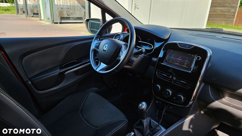 Renault Clio 0.9 TCe Techno Feel - 18