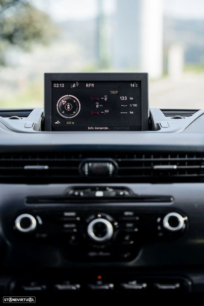 Alfa Romeo Giulietta 2.0 JTDM Distinctive - 17