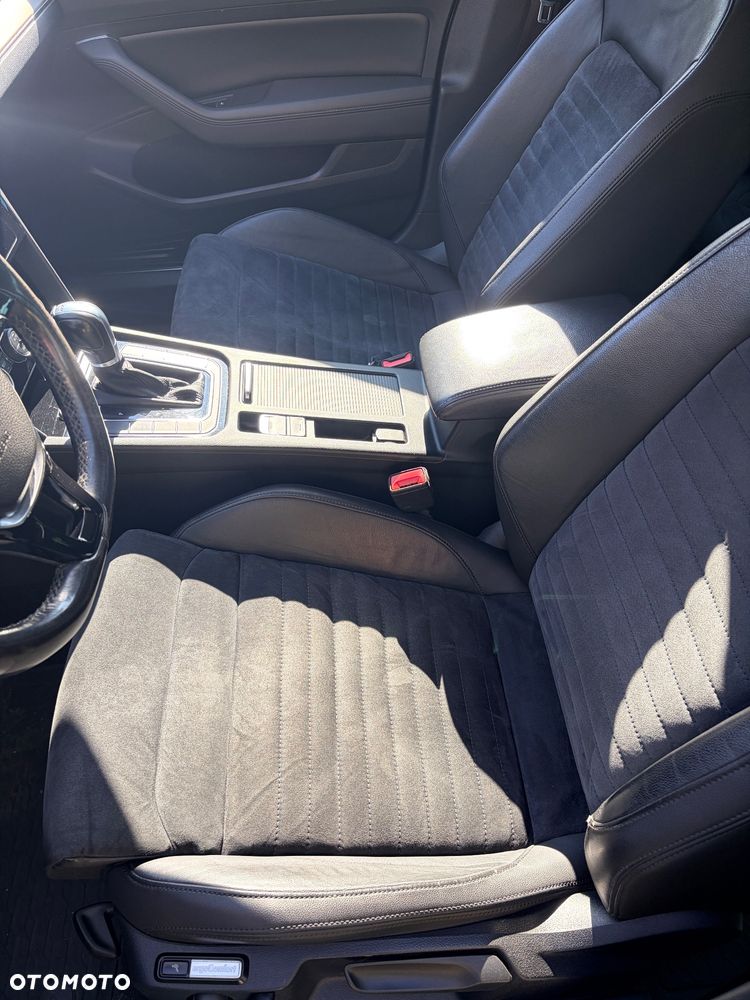 Volkswagen Passat 2.0 TDI BMT Highline DSG - 9