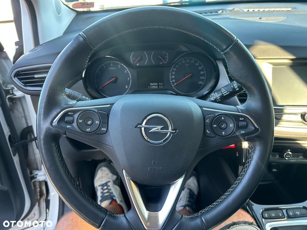 Opel Crossland X 1.2 T Eco Enjoy S&S - 27