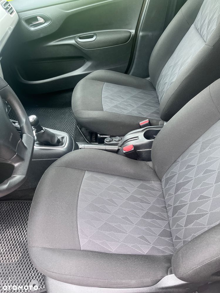 Citroën C-Elysée 1.6 VTi Feel - 22