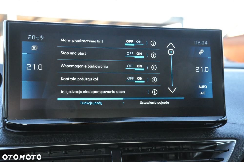 Peugeot 5008 PureTech 130 EAT8 Stop & Start Allure Pack - 31
