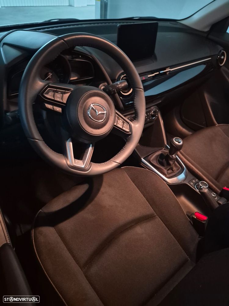 Mazda 2 - 4