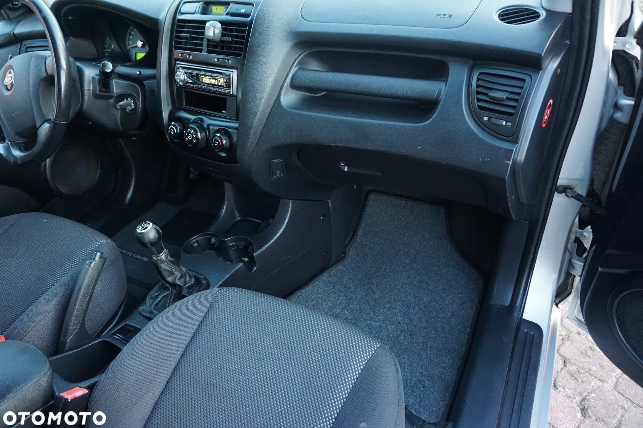 Kia Sportage 2.0 2WD Champ - 29