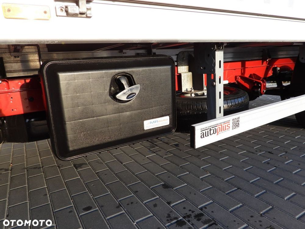 Mercedes-Benz SPRINTER 316 PLANDEKA WINDA 8 PALET WEBASTO TEMPOMAT KLIMATYZACJA  160KM - 27