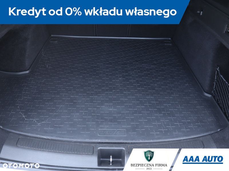 Opel Insignia - 14