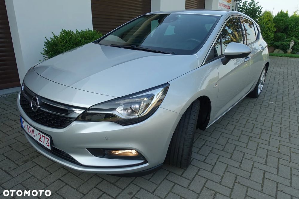 Opel Astra 1.6 D Start/Stop 120 Jahre - 13
