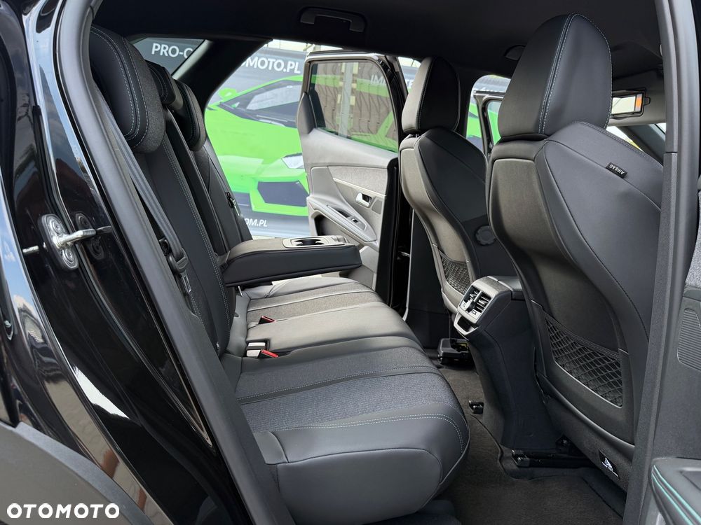 Peugeot 3008 BlueHDi 130 Stop & Start EAT8 Allure - 35