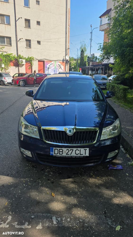 Skoda Octavia 1.6 TDI Ambiente - 2