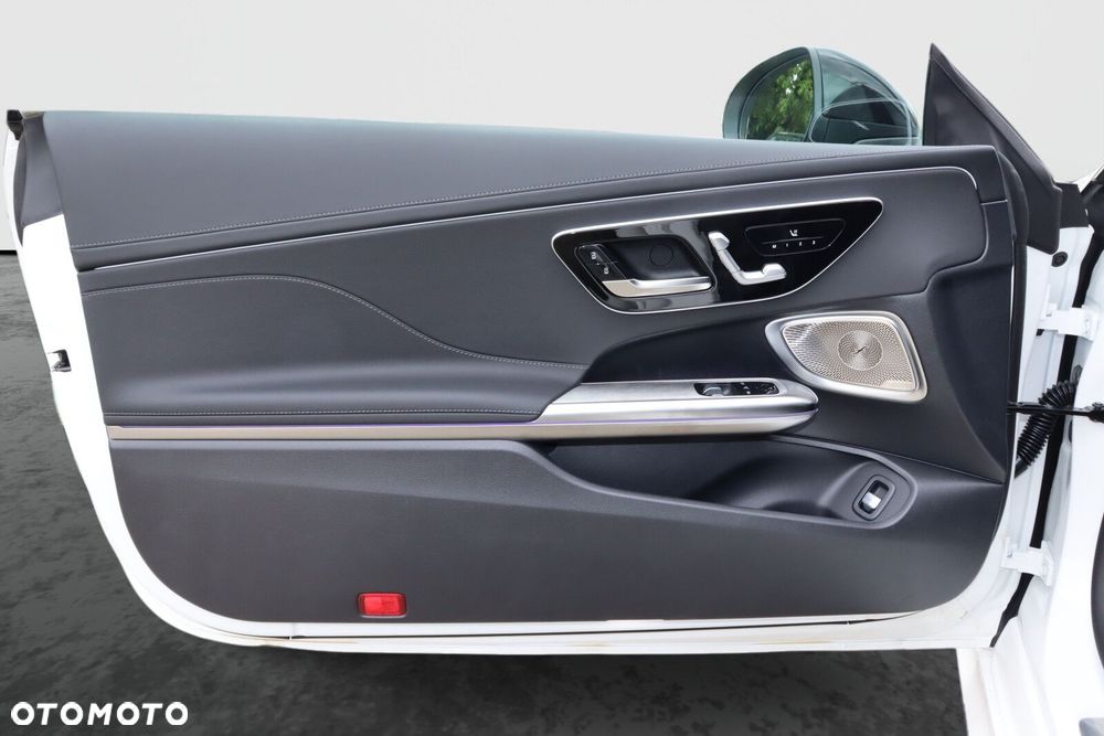 Mercedes-Benz CLE - 7