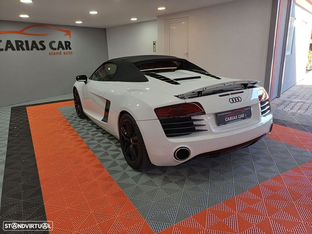 Audi R8 Spyder - 8