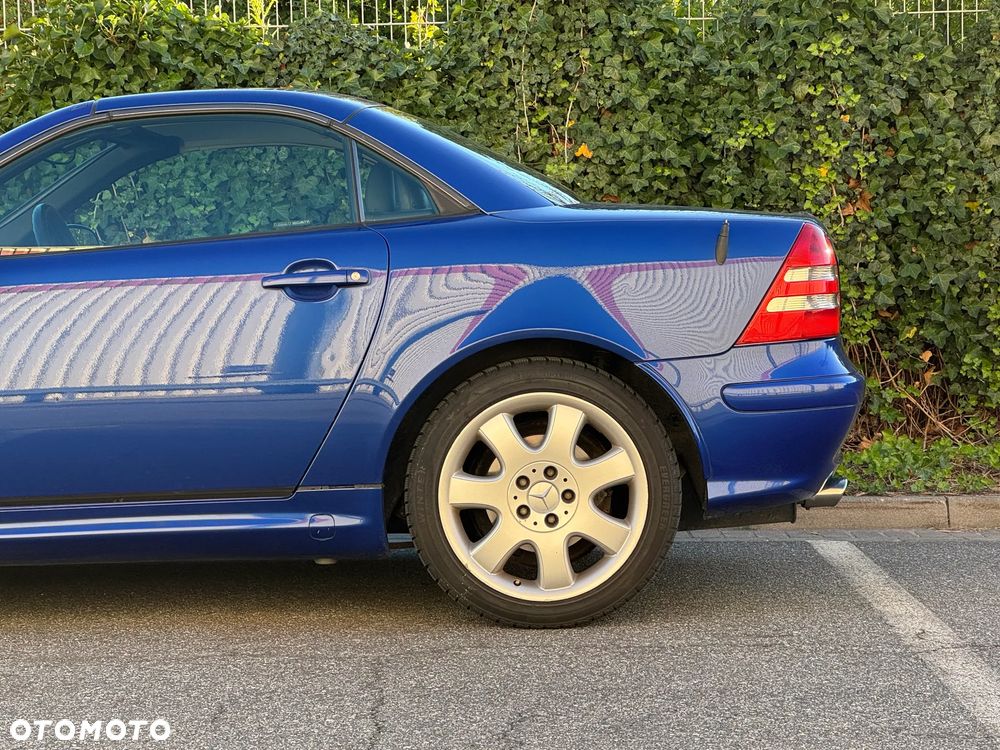 Mercedes-Benz SLK - 8