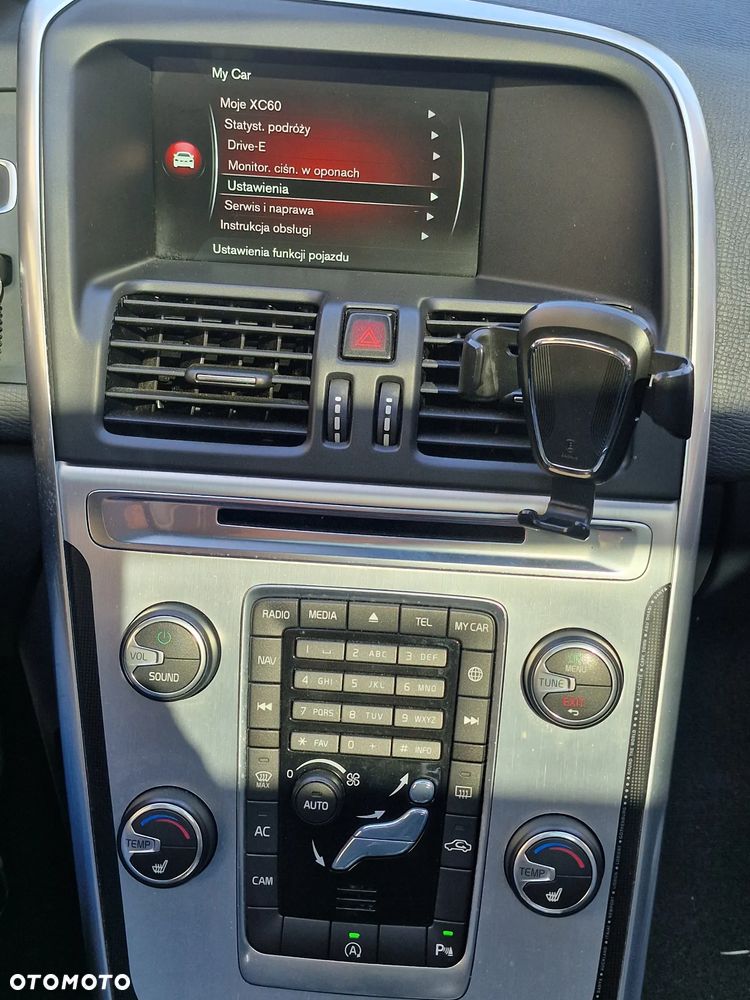 Volvo XC 60 - 27
