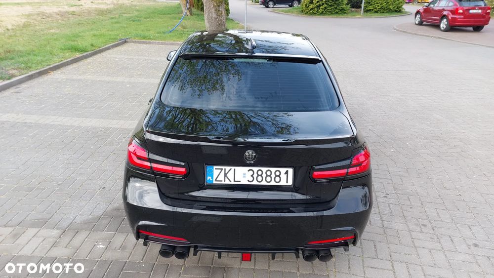 BMW Seria 3 328i xDrive Sport-Aut Luxury Line - 12