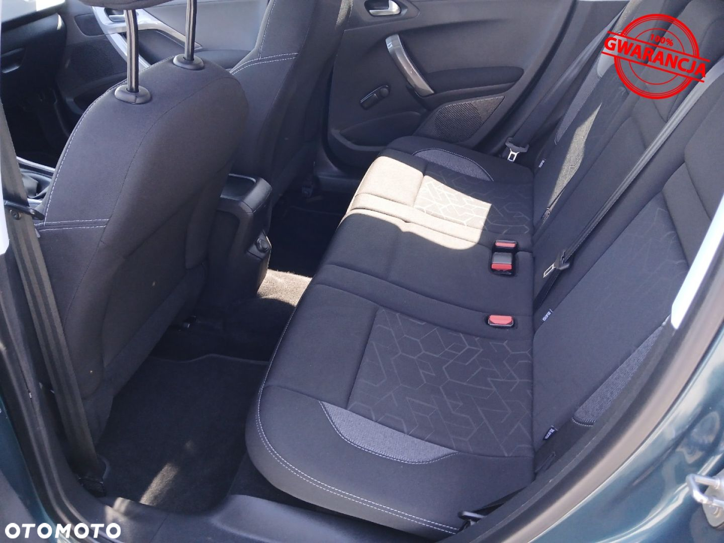 Peugeot 2008 - 36