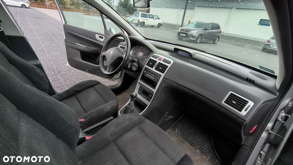 Peugeot 307 SW 110 - 13
