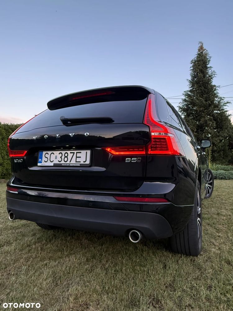 Volvo XC 60 B5 D AWD Momentum Pro - 3