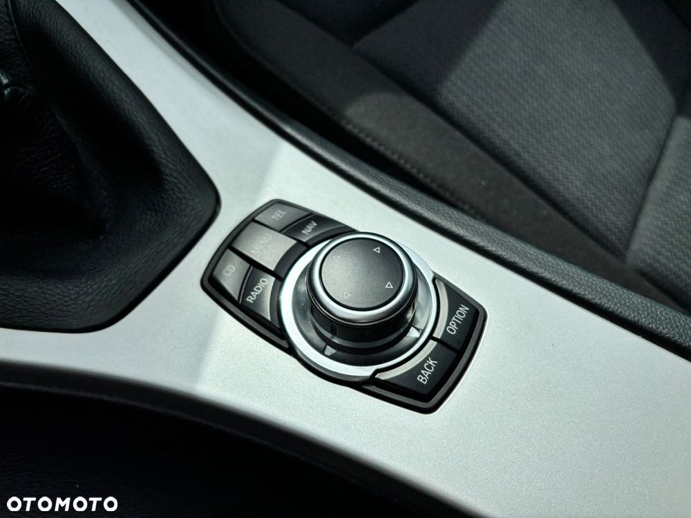 BMW Seria 3 - 22