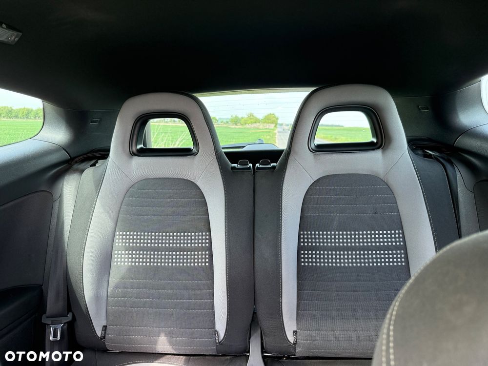 Volkswagen Scirocco 2.0 TDI DSG Life - 7