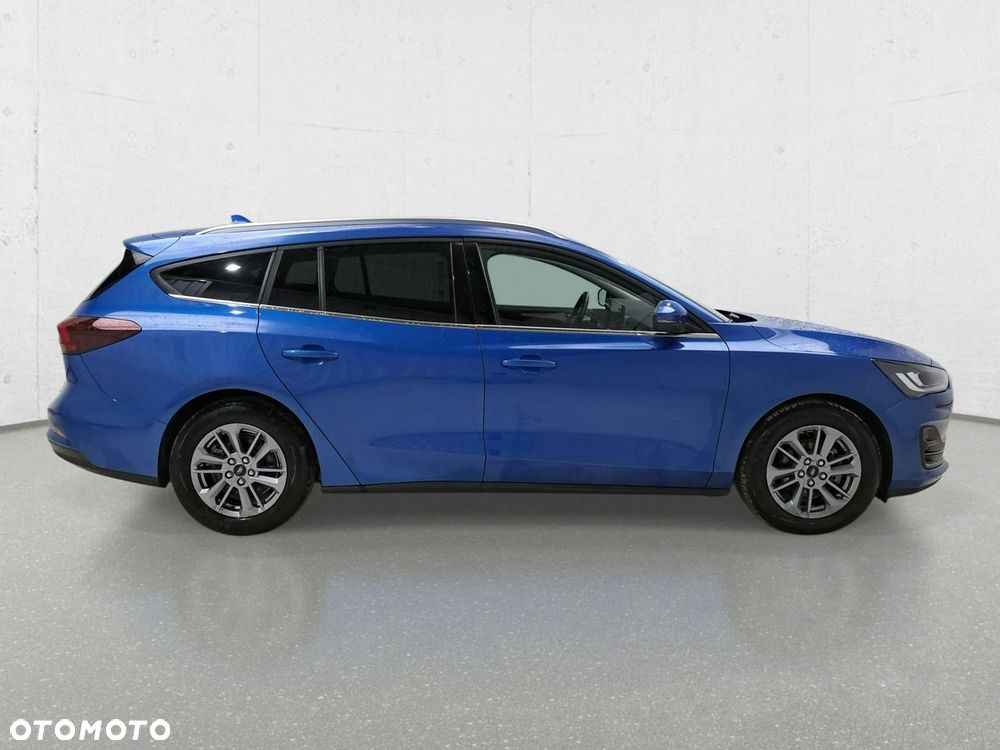 Ford Focus - 8