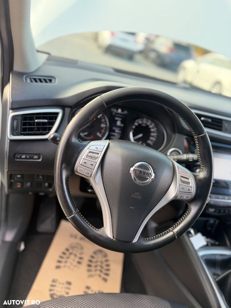 Nissan Qashqai - 14