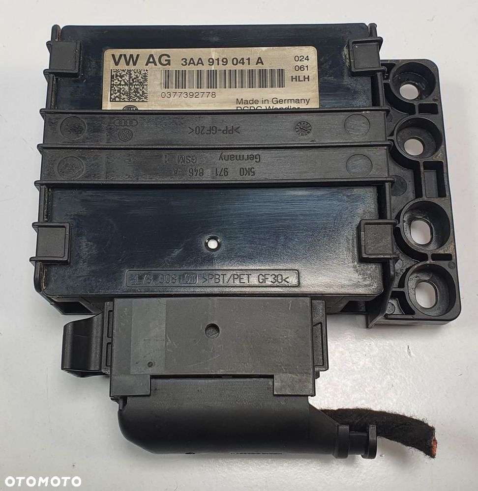 STABILIZATOR NAPIĘCIA VW NEW BEETLE II 3AA919041A 5K0971846A - 1